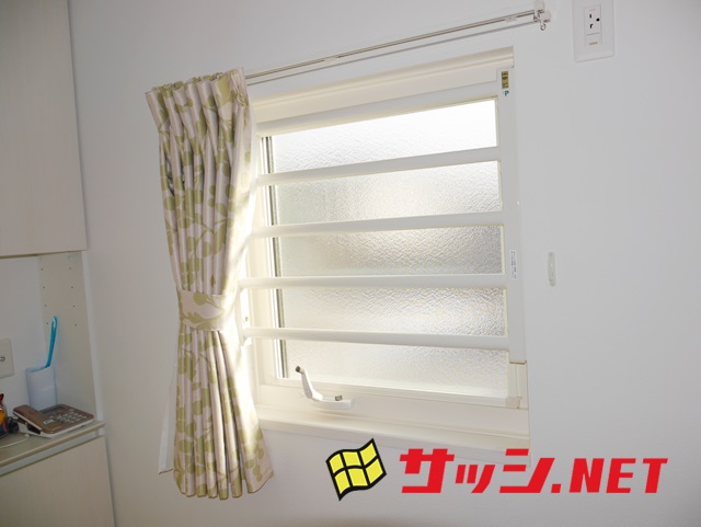 室内面格子　外開き窓の防犯対策　施工事例　名古屋市緑区